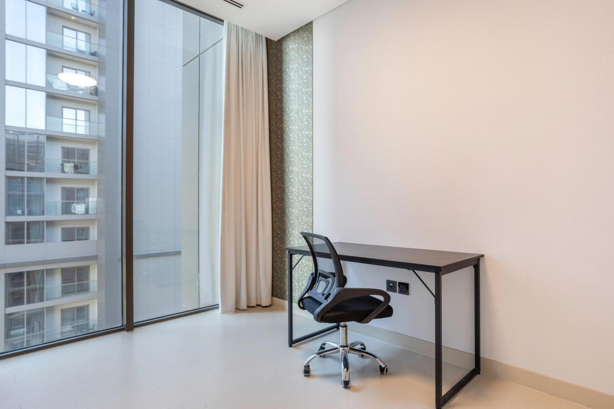 Stay By Latinem Luxury 1Br Plus Study Holiday Home Cv A2712 Near Downtown Dubái Exterior foto